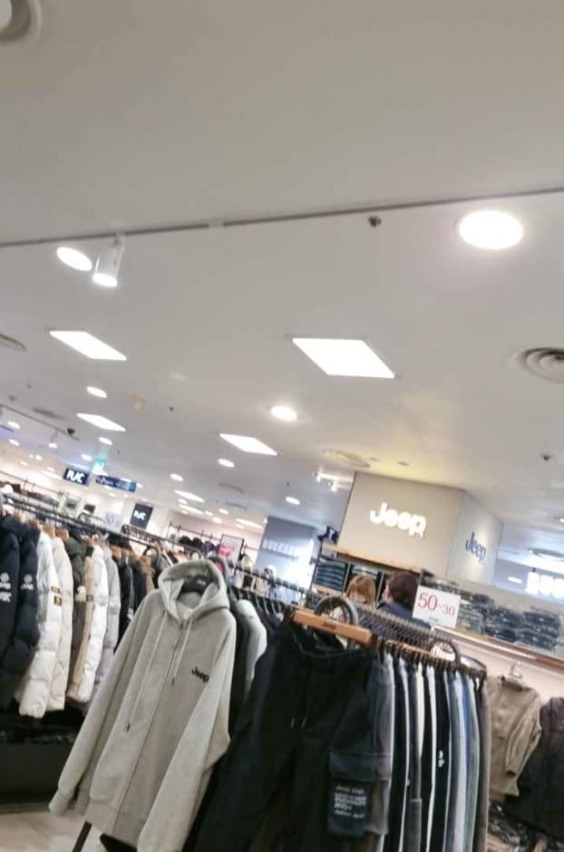 Jeep Kids  - Newcore Pyeongchon Branch [Tax Refund Shop] (지프키즈 뉴코아 평촌)