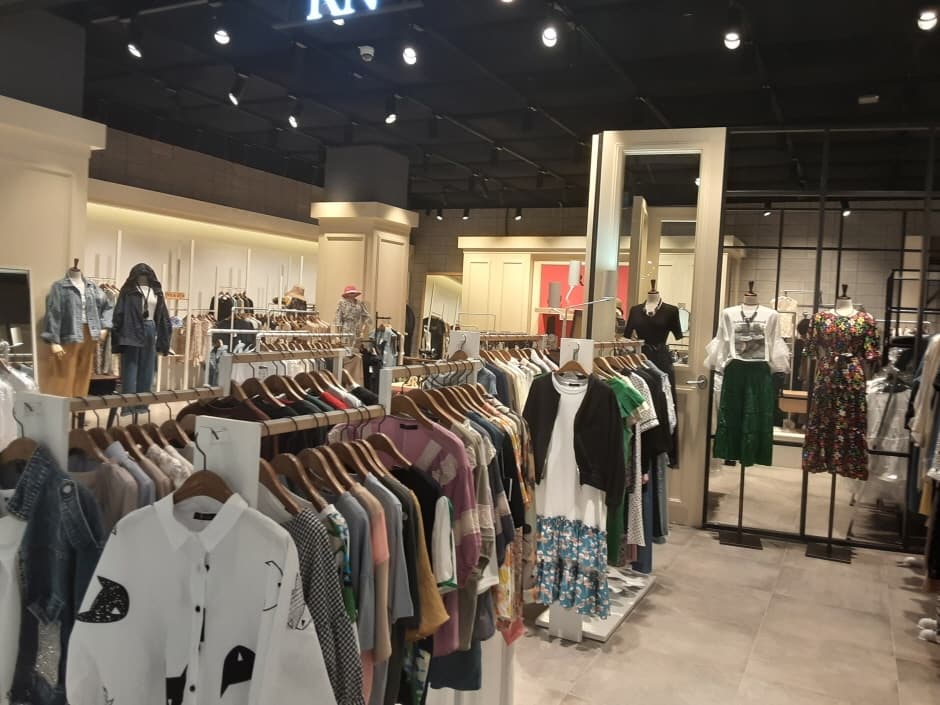 RN 롯데아울렛 동부산점_4