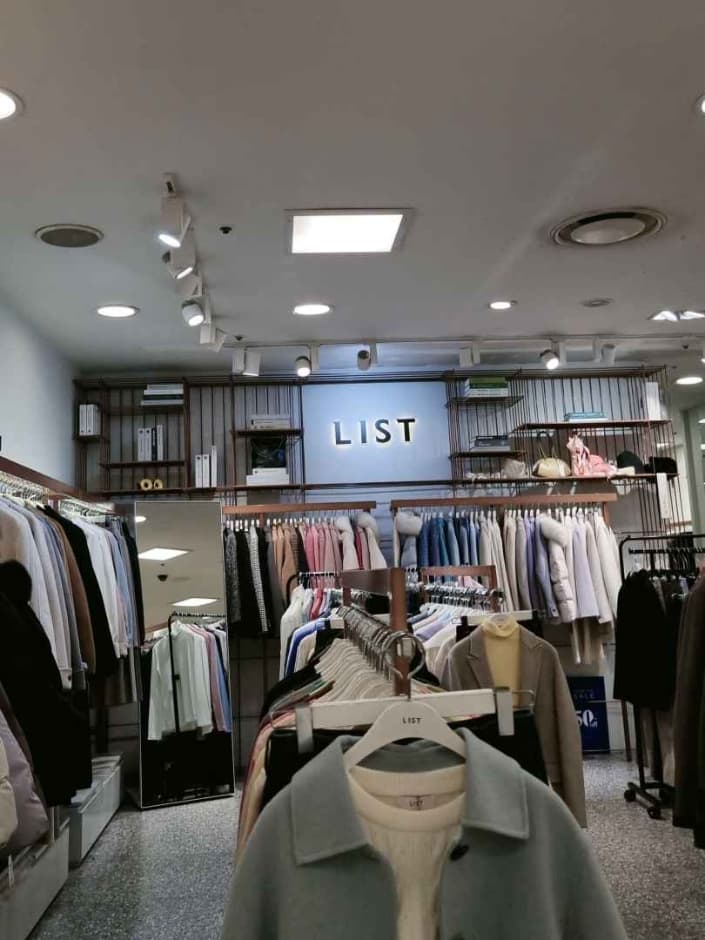 List - Newcore Pyeongchon Branch [Tax Refund Shop] (리스트 뉴코아 평촌)