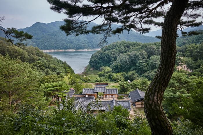 한국문화정보원_지례예술촌 9