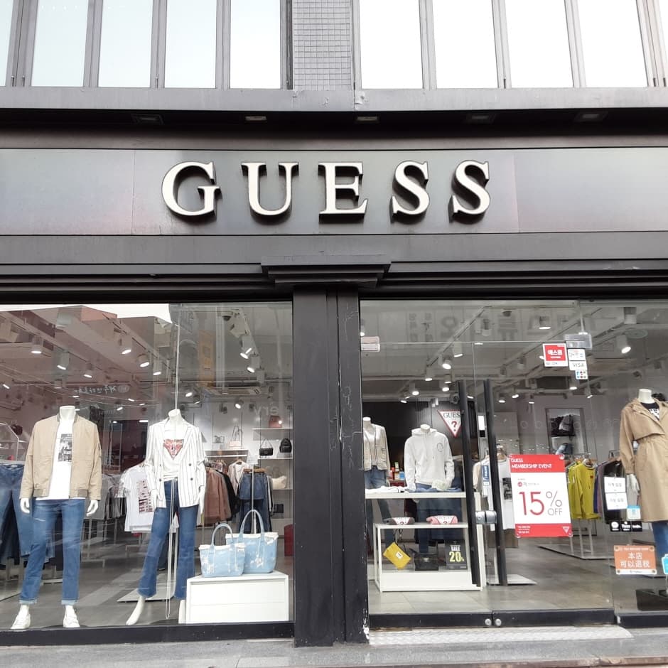 Guess - Jeju Chilseong Branch [Tax Refund Shop] (게스 제주칠성)