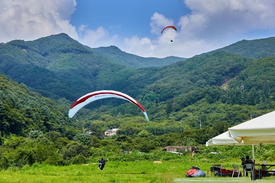 Yangpyeong Paragliding Park (양평패러글라이딩파크)