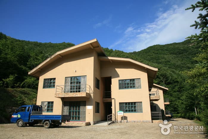 운장산 자연휴양림_휴양관_01