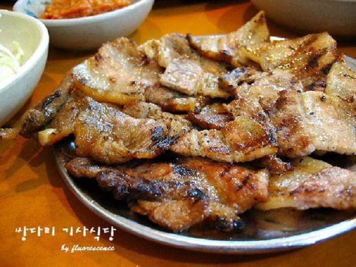 Ssangdari Gisa Sikdang (쌍다리기사식당)