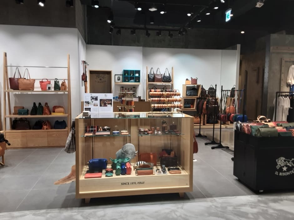 Il Bisonte - World Tower Branch [Tax Refund Shop] (일비종떼 월드타워점)