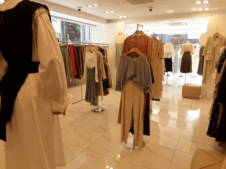 Meilijie - Garosu Branch (No. 2) [Tax Refund Shop] (메이리지에 가로수2호)