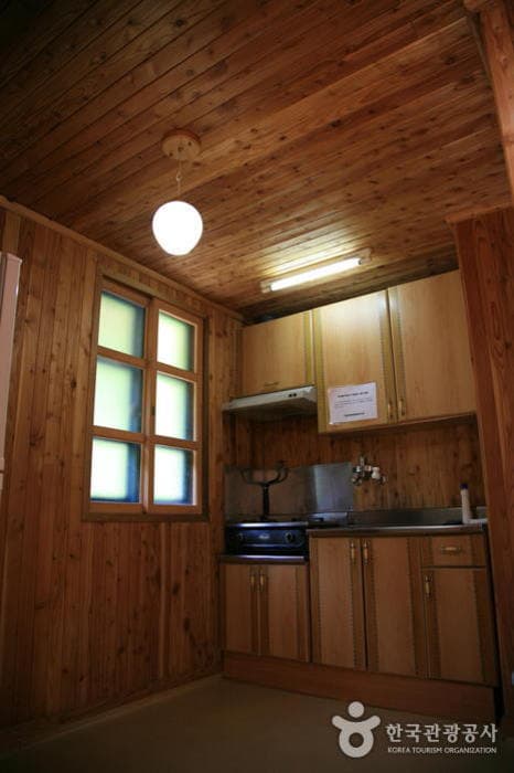 운장산 자연휴양림_휴양관_06