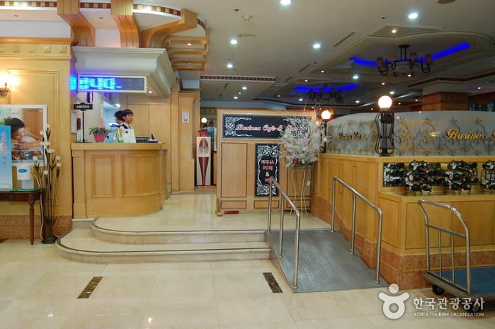 143074 센트럴관광호텔 