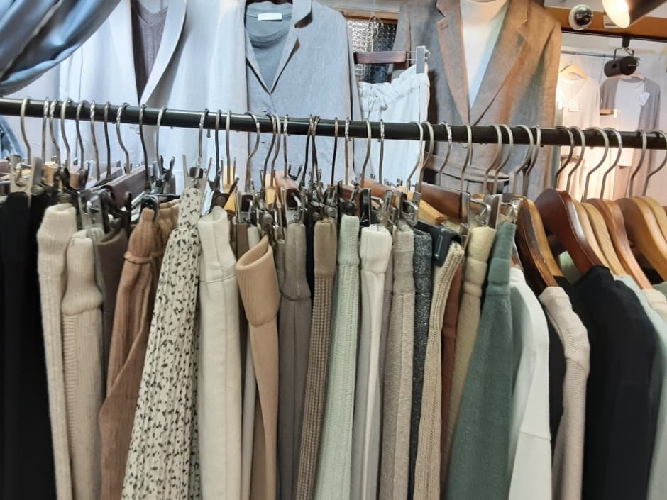 옷이날개 르네시떼_2