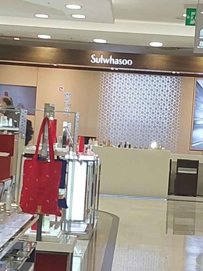 Sulwhasoo [Tax Refund Shop] (설화수)