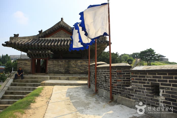 수원화성 화서문_16