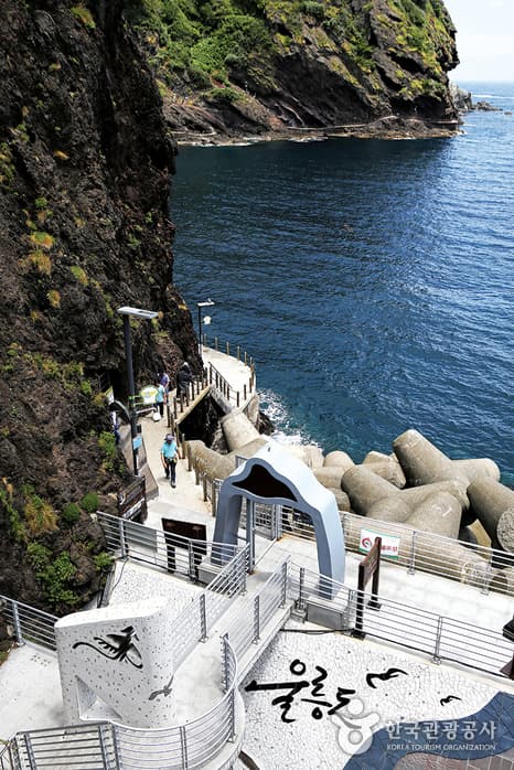 청사초롱_경북_울릉_울릉도, 그 섬을 기억하는 시간04