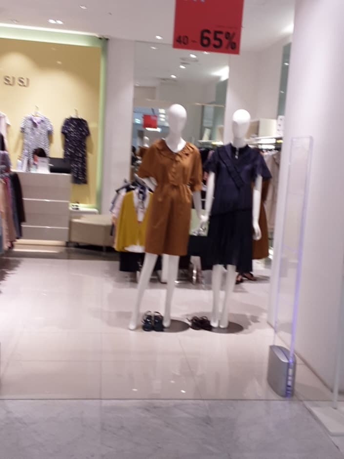 한섬 SJSJ 현대동대문_3