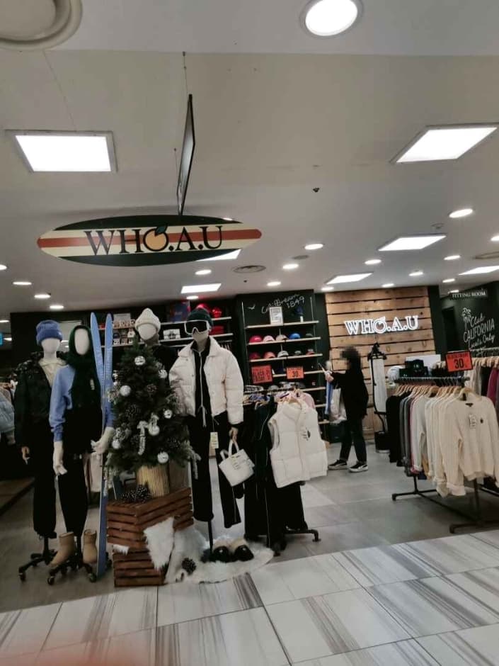 WHO.A.U - Newcore Pyeongchon Branch [Tax Refund Shop] (후아유 뉴코아 평촌)