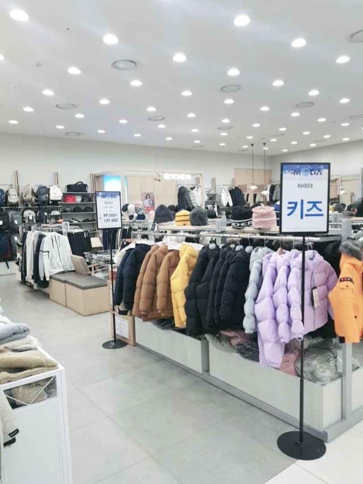 Eider - MODA Outlet Incheon Branch [Tax Refund Shop]  (아이더 모다아울렛 인천점)