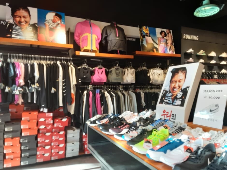 나이키스포츠신제주대리점_3
