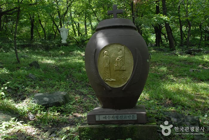 다락골줄무덤천주교성지