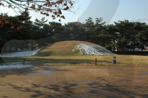 백제초기적석총_01