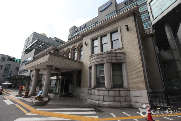 Seoul Gyeonggyojang House (서울 경교장)