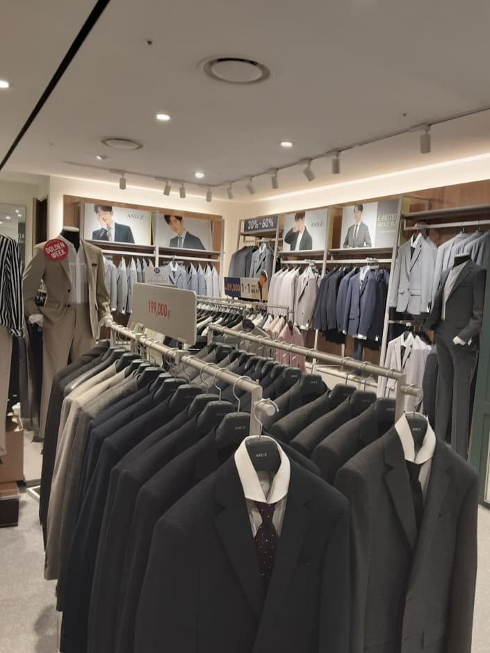 And Z - Hyundai Garden5 Branch [Tax Refund Shop] (앤드지 현대가든파이브)