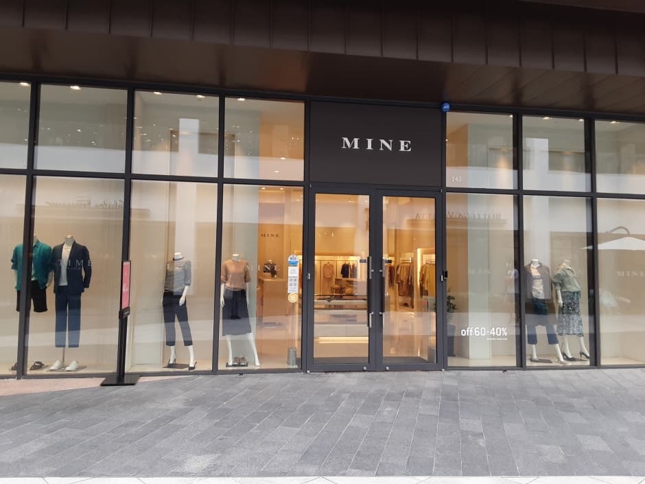 The Handsome Mine - Hyundai Songdo Branch [Tax Refund Shop] (한섬 마인 현대송도)