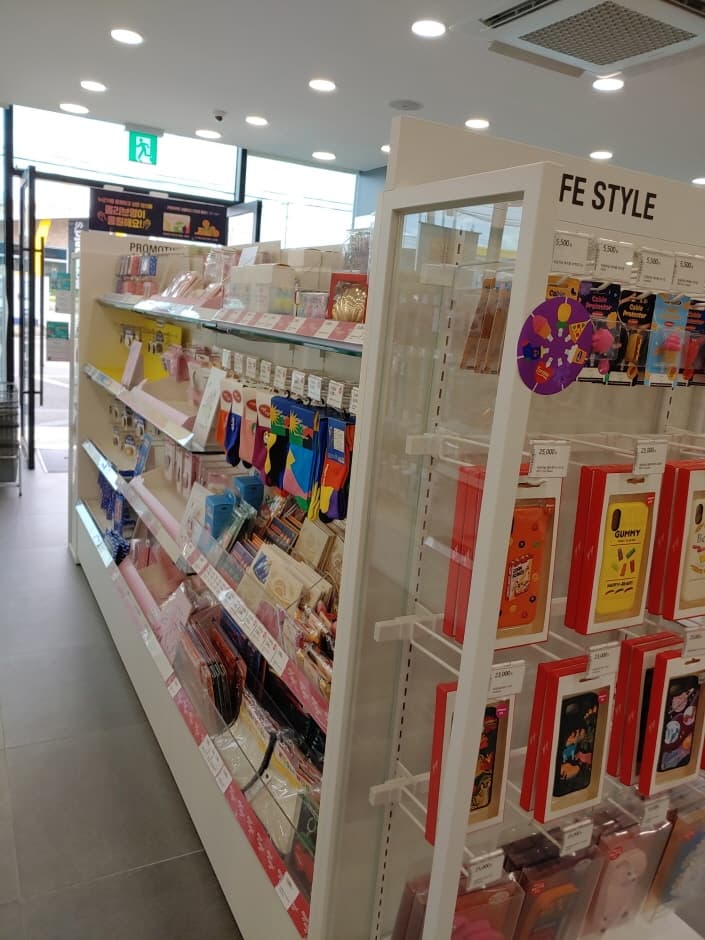 Olive Young - Pocheon Jungang Branch [Tax Refund Shop] (올리브영 포천중앙)