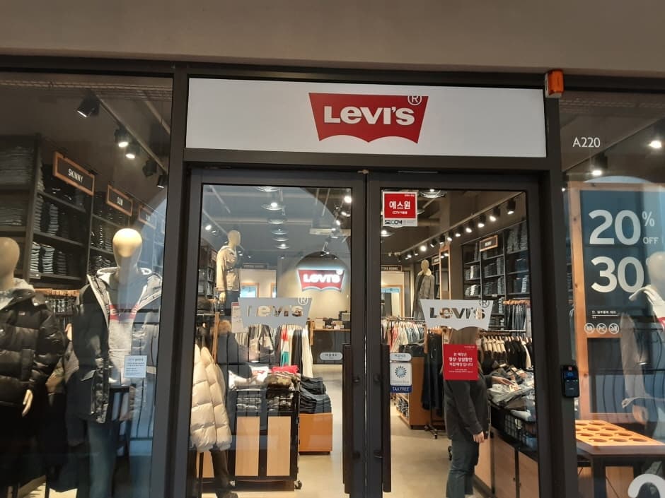 Levi’S - Lotte Outlets Dongbusan Branch [Tax Refund Shop] (리바이스 롯데아울렛 동부산점)