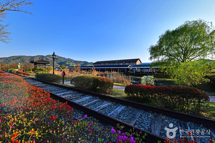 섬진강기차마을_01