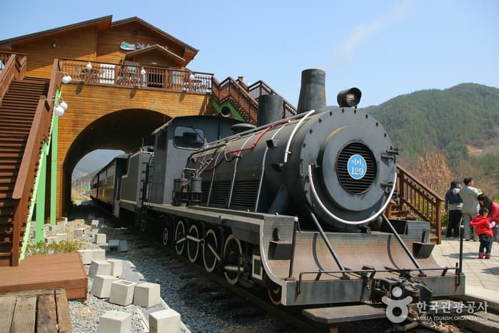 전남_곡성_섬징강증기기관차01