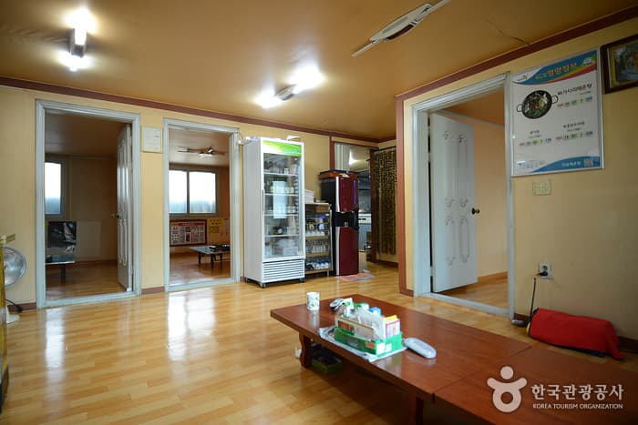 미음매운탕_내부1