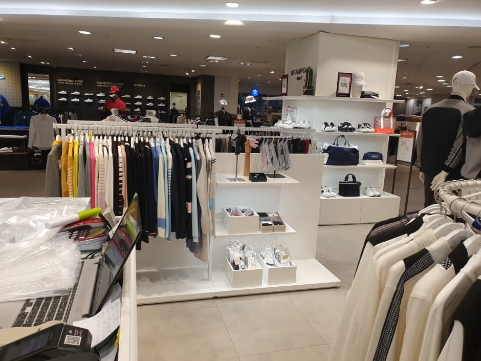 빈폴골프 갤러리아 대전점_3