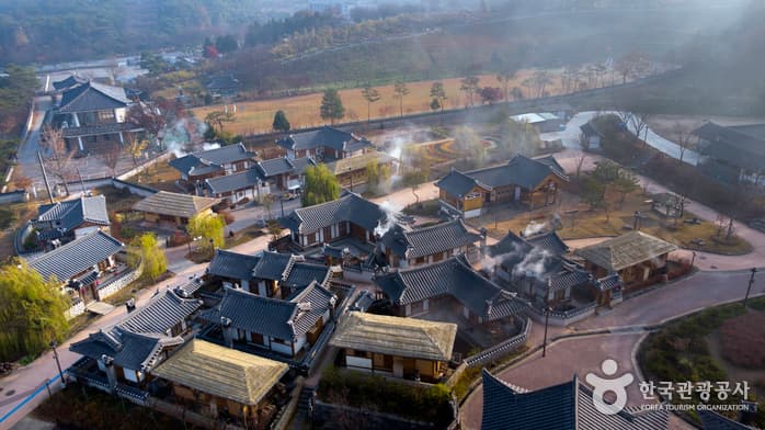 충청_공주_공주한옥마을_전경4