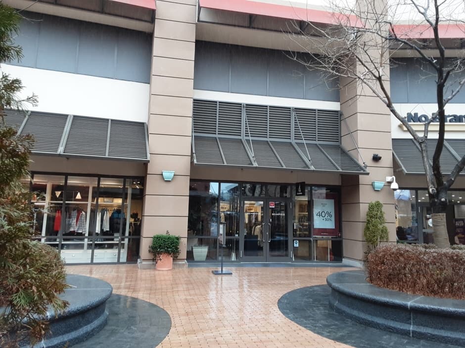 Beanpole - Shinsegae Busan Branch [Tax Refund Shop] (빈폴 신세계 부산점)