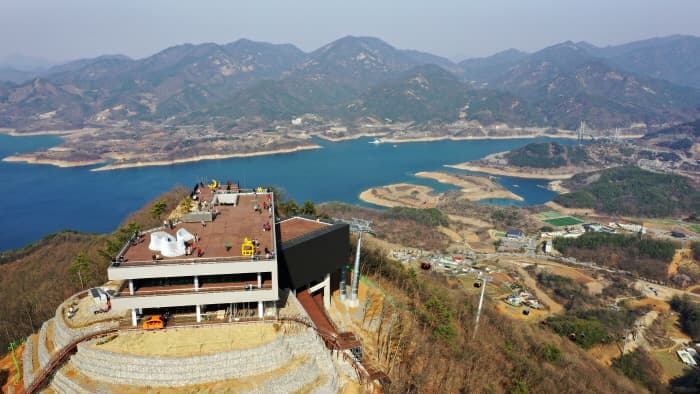 청풍호반 케이블카 상부 정차장