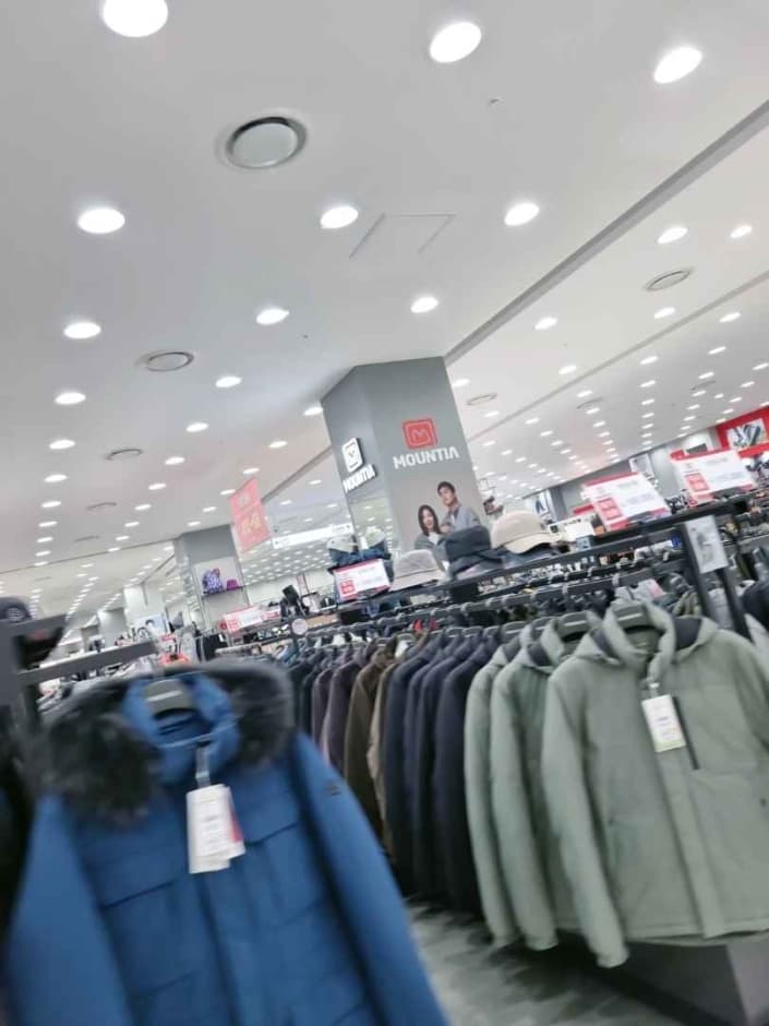 Mountia - MODA Outlet Guri Namyangju Branch [Tax Refund Shop] (마운티아모다아울렛구리남양주)