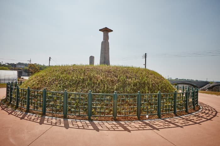 한국문화정보원_고도리석조여래입상 2
