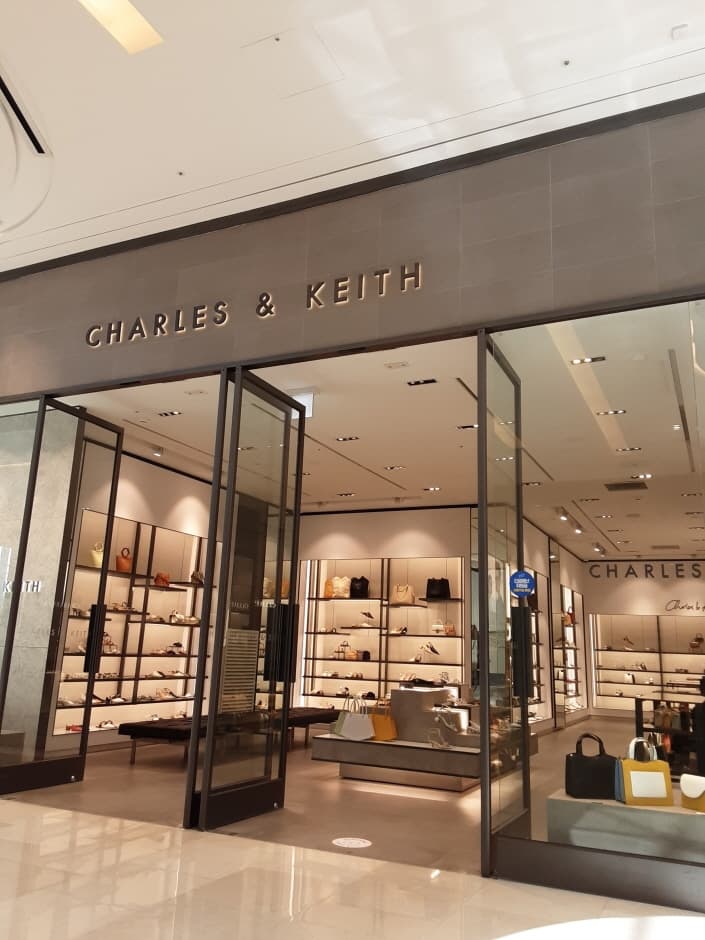 Charles & Keith - Starfield Hanam Branch [Tax Refund Shop] (찰스앤키스 스타필드하남)