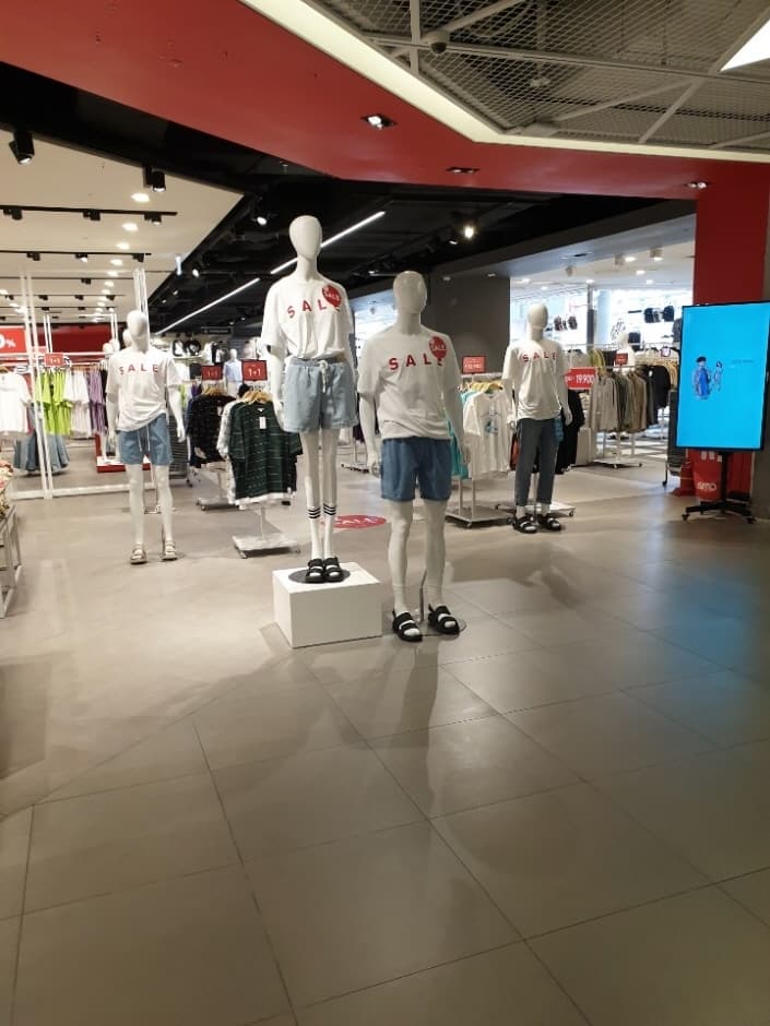 EW 스파오 AK&홍대_3