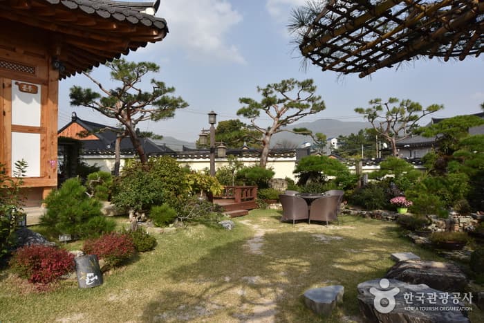 경북_경주_청공한옥_전경11