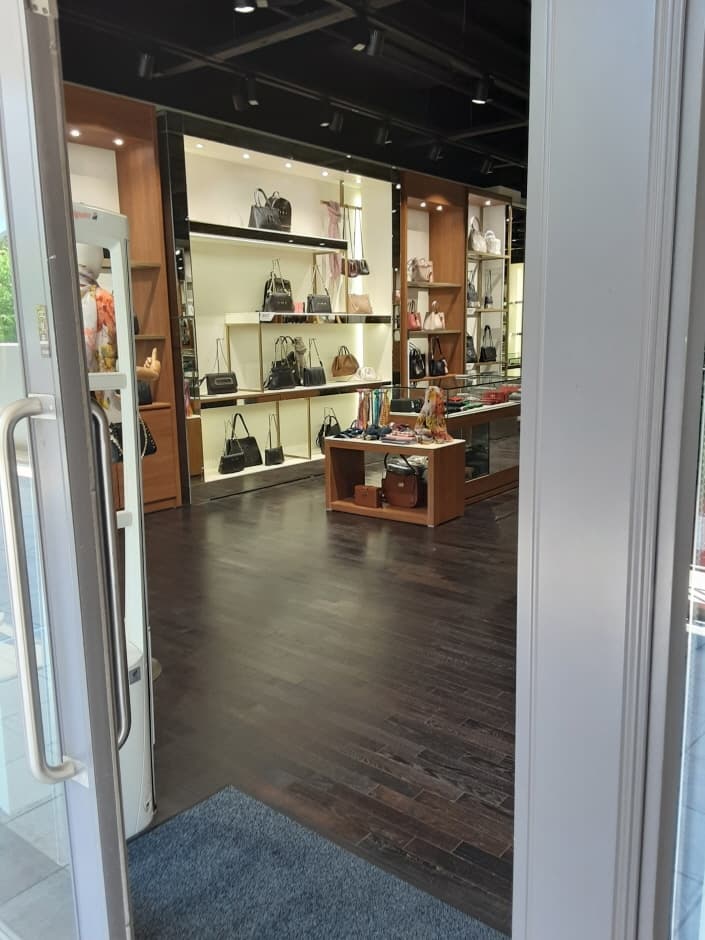 LF 닥스ACC 신세계파주_2