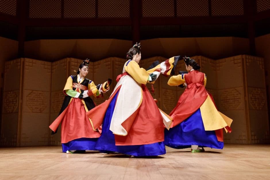 Jamunbak Cultural Festival (자문밖문화축제)