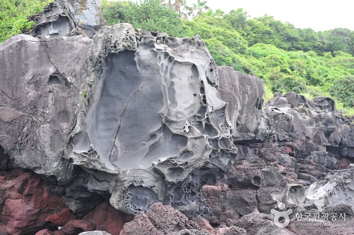 남원큰엉(해안경승지)
