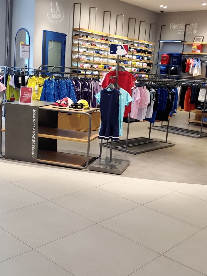 엠엘비 롯데아울렛 기흥점_2