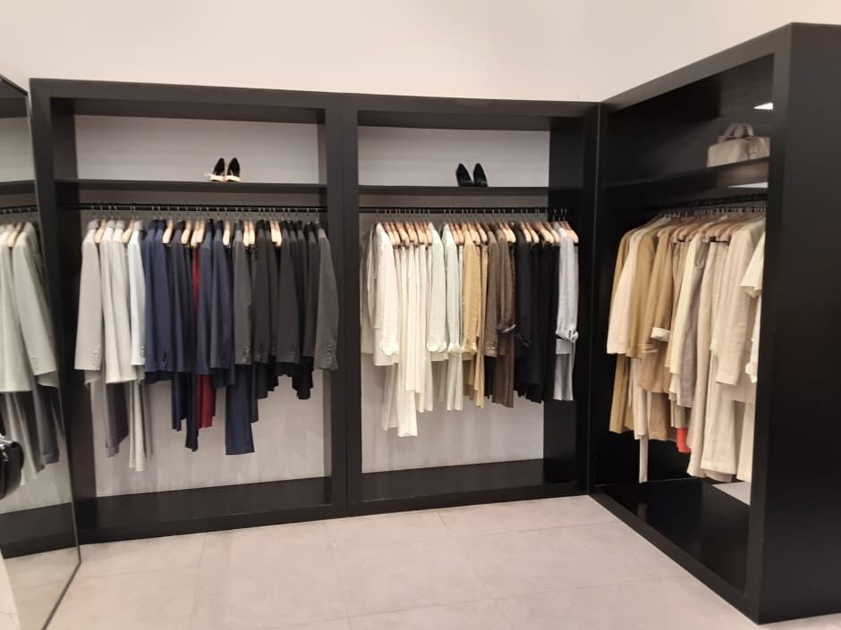 띠어리 롯데아울렛 김해점_4