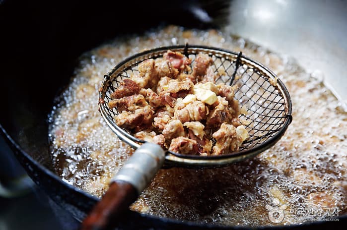 대구_바사삭 쫄깃쫄깃 대구 평화시장 닭똥집 골목11