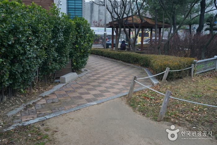 무장애_서울_풍납동토성09