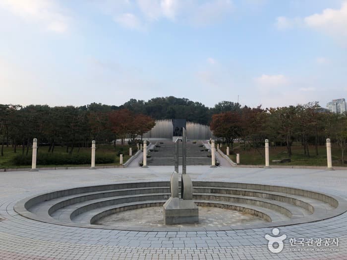 May 18th National Cemetery (5·18 기념공원)