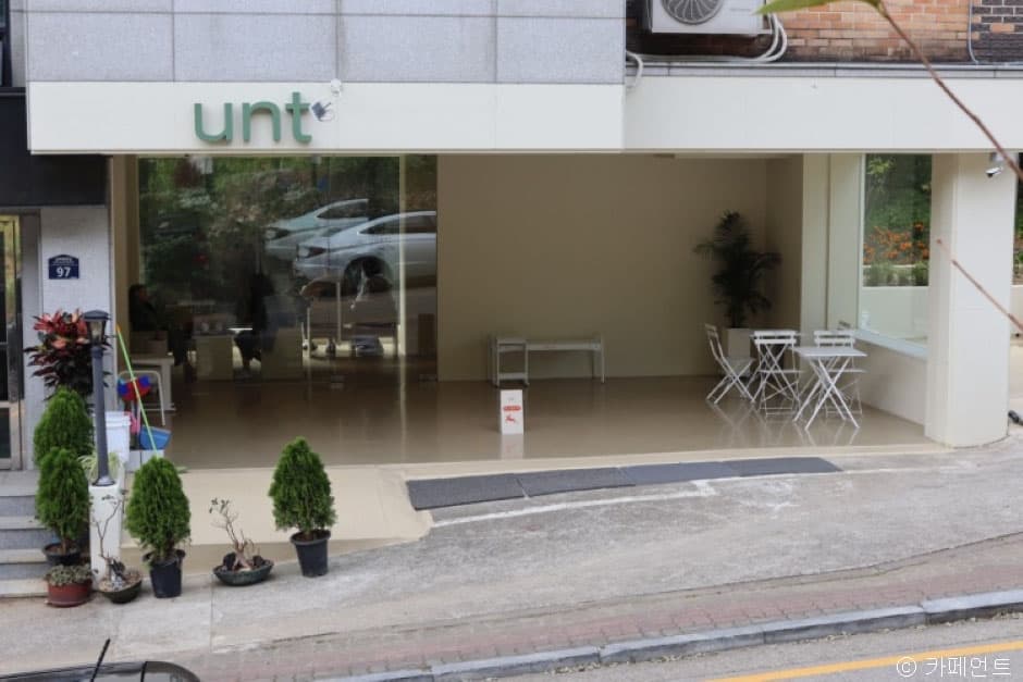 경기도_과천시_카페언트_외관