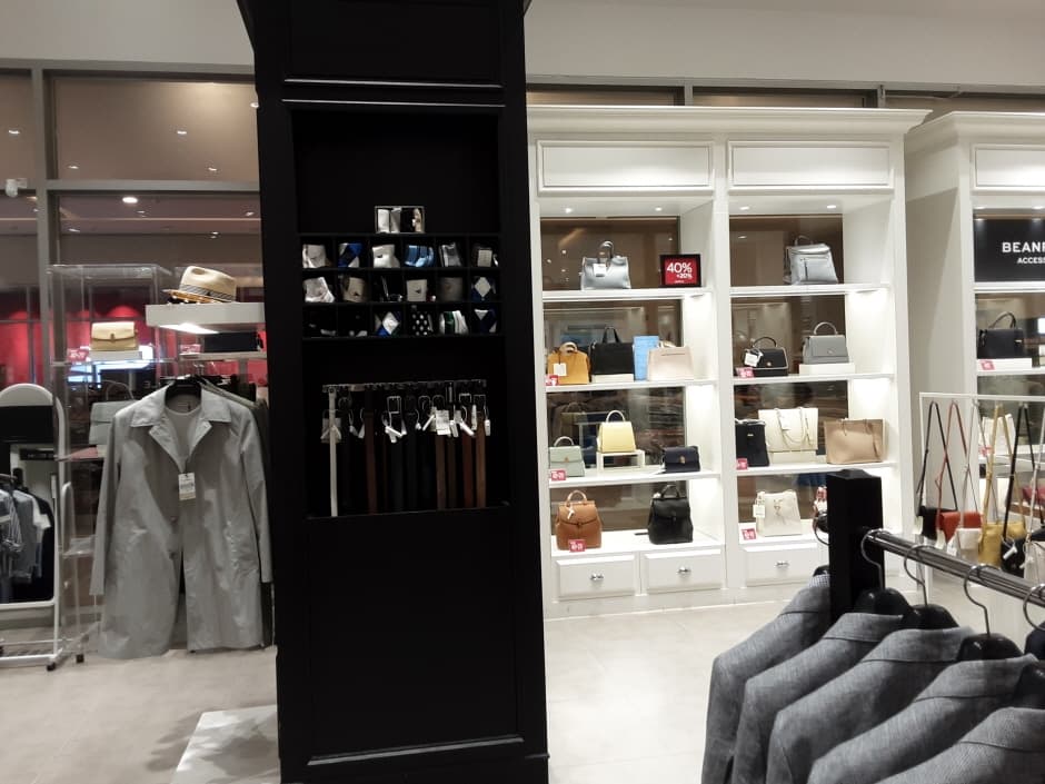 빈폴 롯데 김해점_3