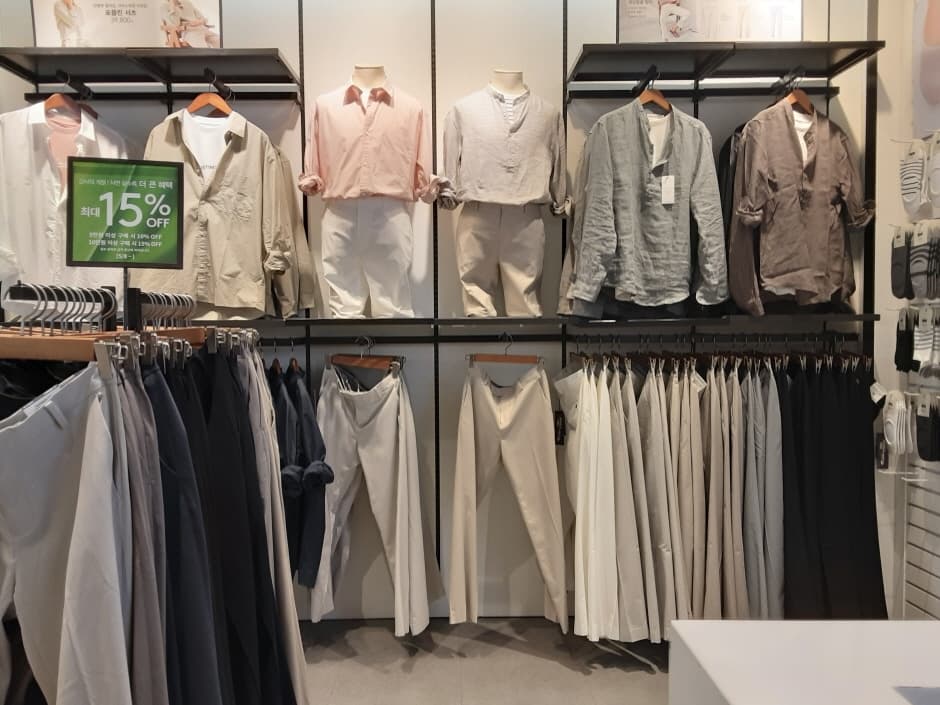 지오다노 롯데김해_2